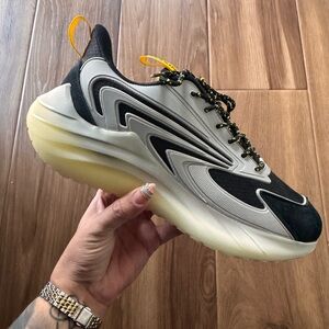 Mazino Krypton Men’s 10.5